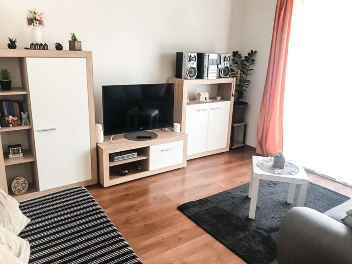Apartments Sea Star Ivana มารีนา ภายนอก รูปภาพ